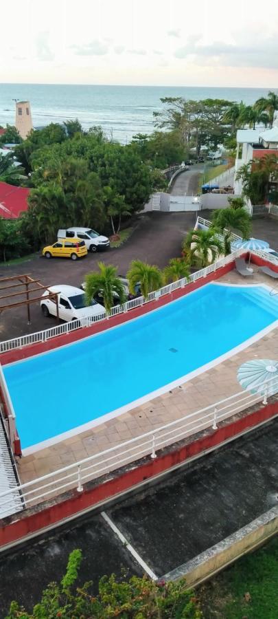 Апартаменты Flamboyant De La Baie Ла-Трините Экстерьер фото